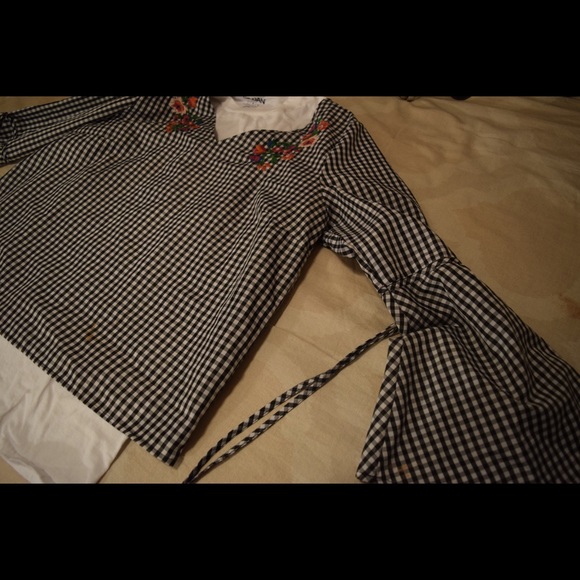 Thrifted Bell Bottom Blouse | $1.50 Shipping - Picture 1 of 5